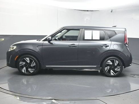 Used 2023 Kia Soul GT-Line w/ GT-Line Technology Package FWD image 5