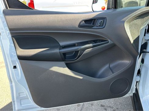 Used 2020 Ford Transit Connect XL image 14
