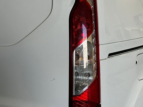 Used 2021 Ford Transit Connect XL FWD image 40