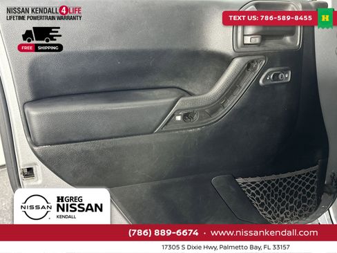 Used 2018 Jeep Wrangler Unlimited Sport S image 31