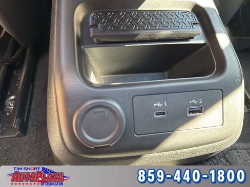 Used 2023 Nissan Ariya AWD image 61