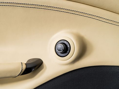 Used 2019 Ferrari 488 Spider image 44