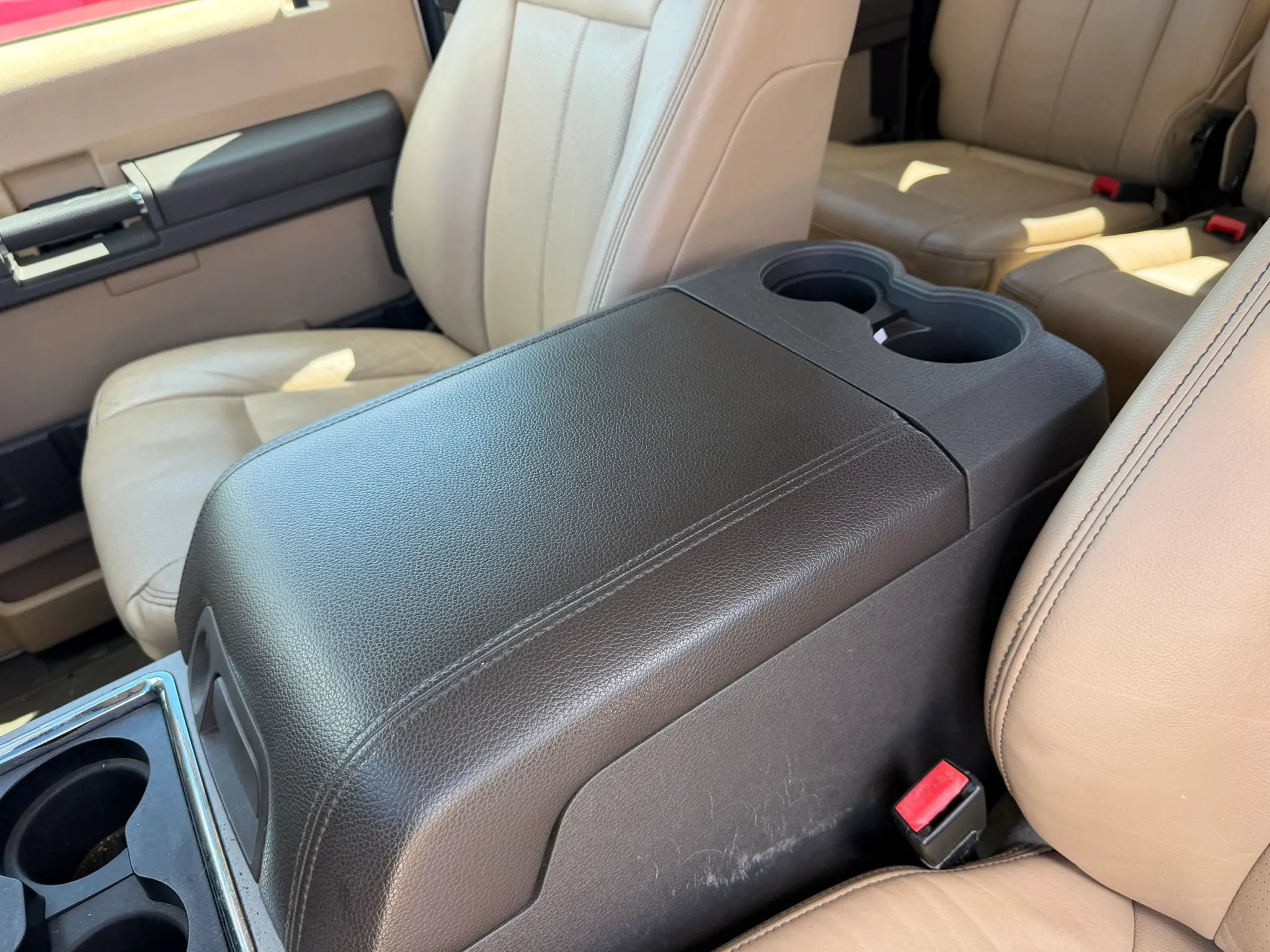 Used 2015 Ford F250 Lariat w/ Lariat Ultimate Package AWD/4WD image 18