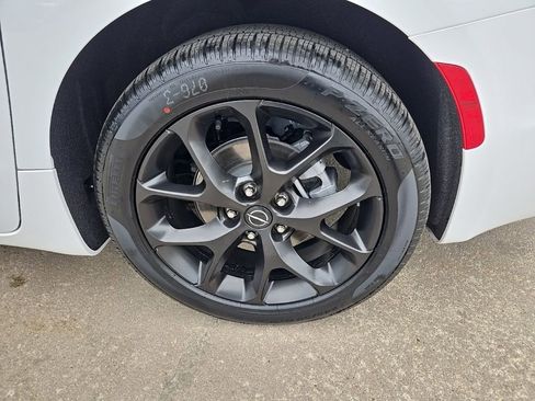 New 2026 Chrysler Pacifica Select w/ S Appearance Package image 21