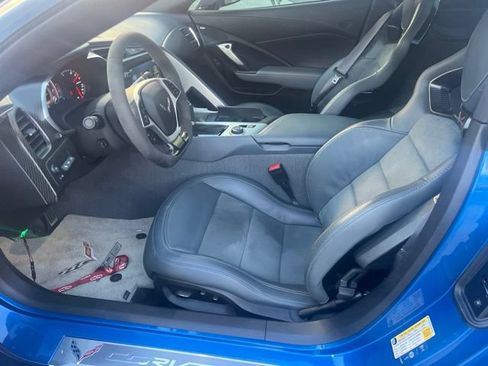 Used 2016 Chevrolet Corvette Z06 w/ Z07 Performance Package RWD image 23