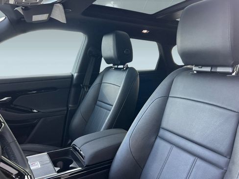 Used 2024 Land Rover Range Rover Evoque Dynamic SE image 24