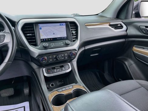 Used 2022 GMC Acadia SLE w/ Driver Convenience Package FWD image 25