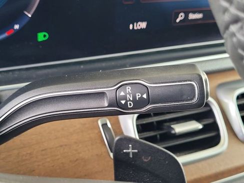 Used 2020 Mercedes-Benz GLE 350 4MATIC image 19