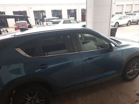 Used 2021 MAZDA CX-5 Touring image 3