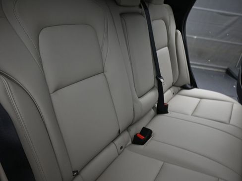 New 2025 Nissan Murano SL image 9