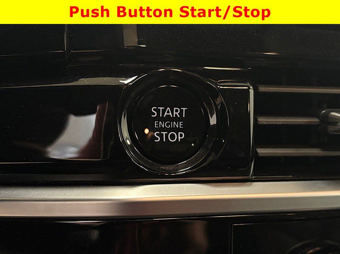 Used 2025 Nissan Pathfinder Platinum FWD image 30