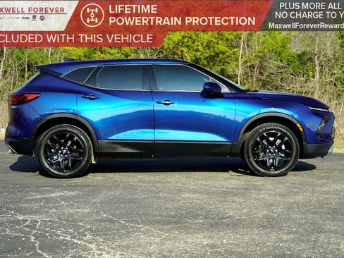 Used 2023 Chevrolet Blazer LT w/ LPO, Black Grille Bar Package image 5