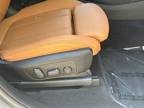 Used 2024 BMW X3 sDrive30i w/ Convenience Package w/ZPA RWD image 18