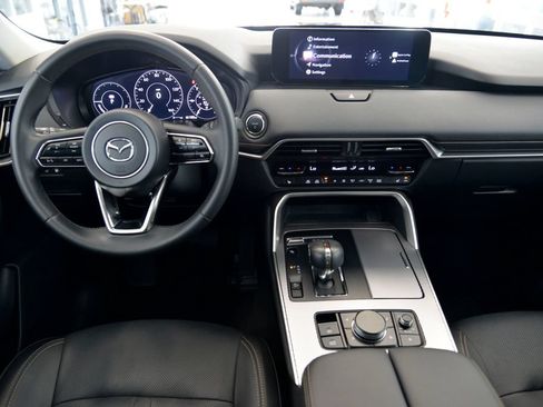 Certified 2024 MAZDA CX-90 Plug-In Hybrid w/ Preferred AWD/4WD image 17