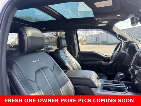 Used 2017 Ford F150 Platinum w/ Equipment Group 701A Luxury image 8