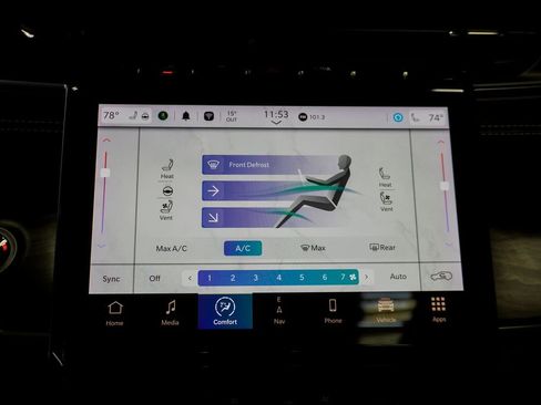 Used 2024 Jeep Grand Cherokee Limited w/ Luxury Tech Group II image 20