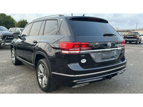 Used 2018 Volkswagen Atlas SEL AWD/4WD image 3