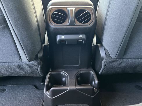 New 2026 Jeep Gladiator Sport image 41