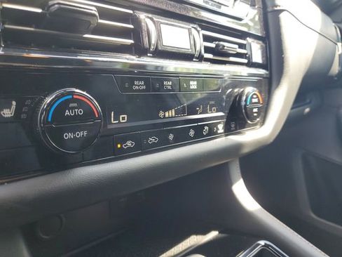 Certified 2024 Nissan Pathfinder Rock Creek AWD/4WD image 27
