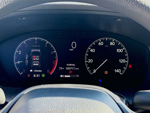 Used 2023 Honda HR-V LX image 11