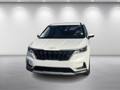 Used 2024 Kia Carnival LX