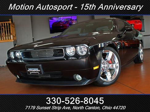 Used 2010 Dodge Challenger R/T RWD image 46