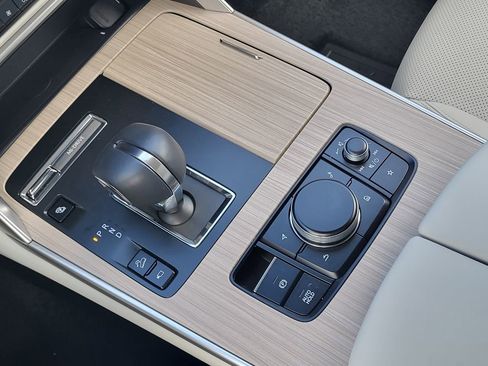 Used 2025 MAZDA CX-90 Plug-In Hybrid w/ Premium Plus image 18