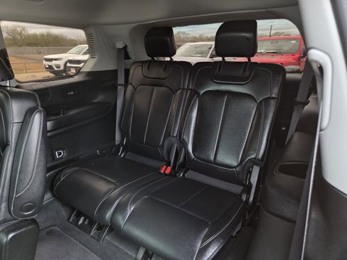 Used 2022 Jeep Grand Cherokee L Limited image 23