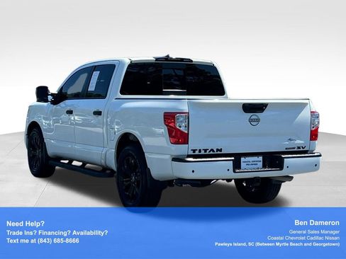 Used 2024 Nissan Titan SV w/ SV Convenience Package RWD image 13