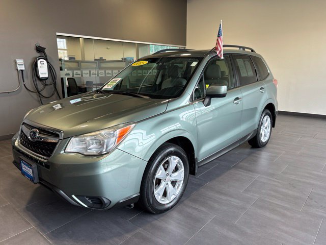 Used 2015 Subaru Forester 2.5i Premium w/ All-Weather Package AWD/4WD image 35