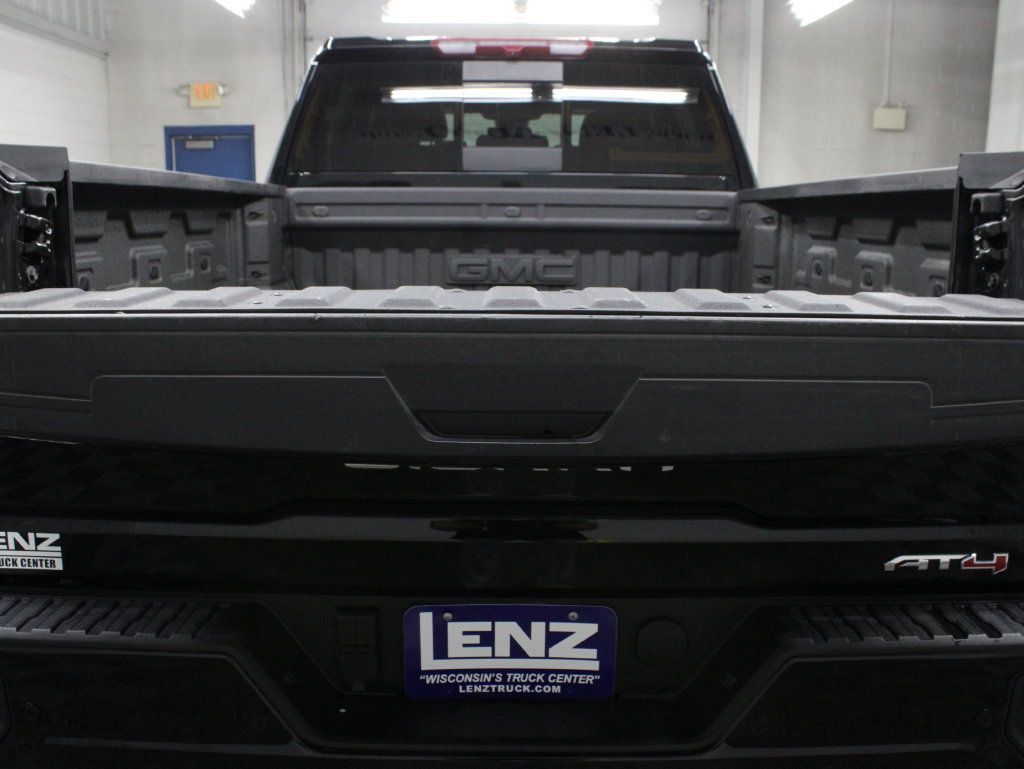 Used 2025 GMC Sierra 2500 AT4 AWD/4WD image 47