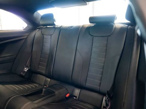 Used 2025 BMW M2 w/ Lighting Package RWD image 25