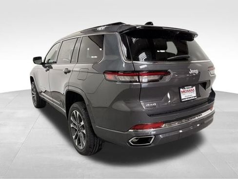 New 2025 Jeep Grand Cherokee L Overland w/ Luxury Tech Group IV image 8