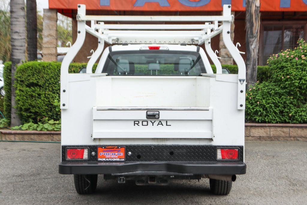 Used 2023 Ford F250 XL w/ XL Chrome Package RWD image 8