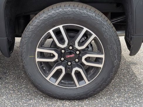 New 2026 GMC Sierra 1500 AT4 w/ AT4 Premium Package image 25