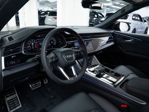 Used 2026 Audi RS Q8 performance AWD/4WD image 19
