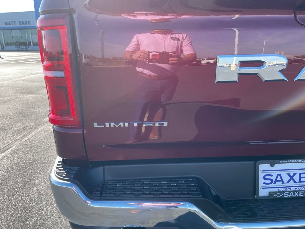 Used 2025 RAM 1500 Limited AWD/4WD image 29
