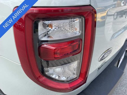 Used 2022 Ford Bronco Sport Outer Banks w/ Tech Package AWD/4WD image 10