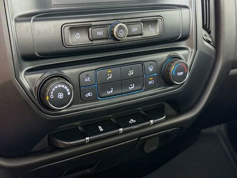 Used 2018 Chevrolet Silverado 1500 W/T w/ Chrome Bumper Package RWD image 17