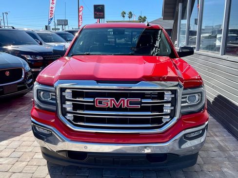 Used 2018 GMC Sierra 1500 SLT image 3