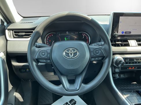 Certified 2025 Toyota RAV4 XLE AWD/4WD image 12
