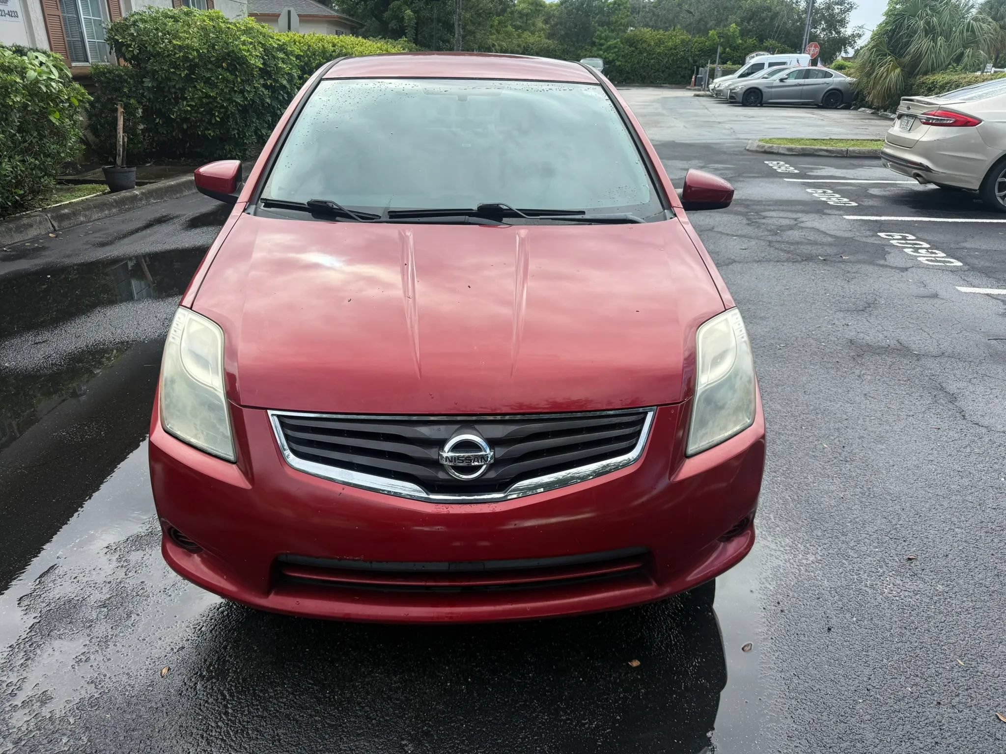 Used 2012 Nissan Sentra 2.0 S w/ Convenience Pkg FWD image 1