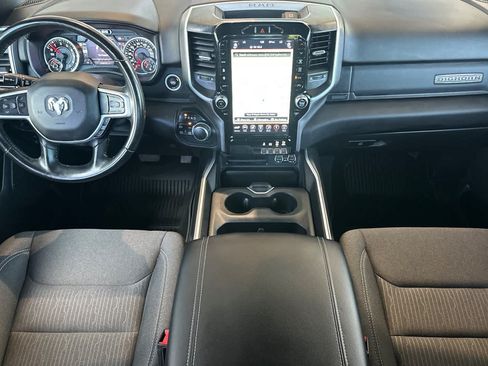 Used 2021 RAM 1500 Big Horn AWD/4WD image 3