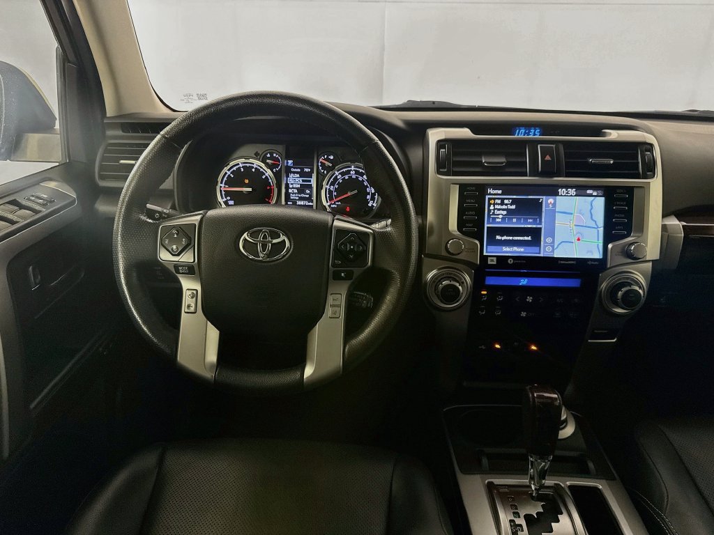 Used 2024 Toyota 4Runner Limited AWD/4WD image 28