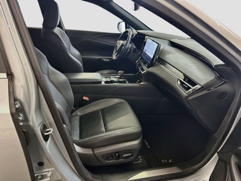 Used 2023 Lexus RX 350h w/ Cold Area Package AWD/4WD image 34