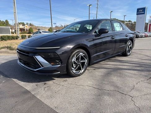 New 2026 Hyundai Sonata SEL image 3