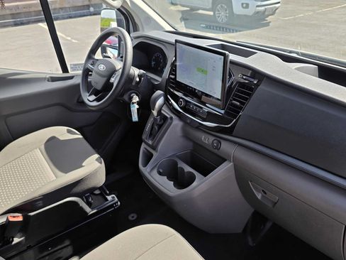 Used 2024 Ford Transit 350 XLT RWD image 10