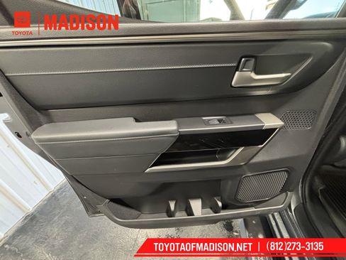 Used 2022 Toyota Tundra Limited image 24