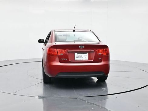 Used 2010 Kia Forte EX image 8