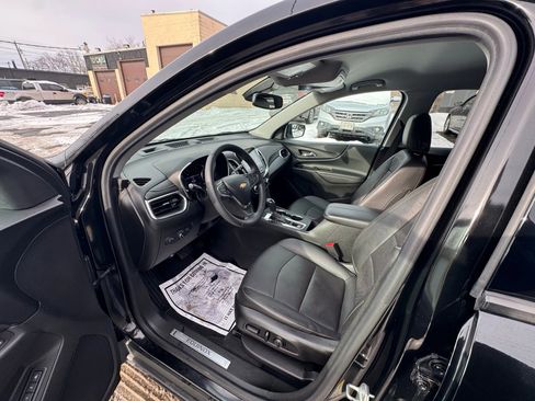 Used 2021 Chevrolet Equinox Premier w/ Redline Edition image 10